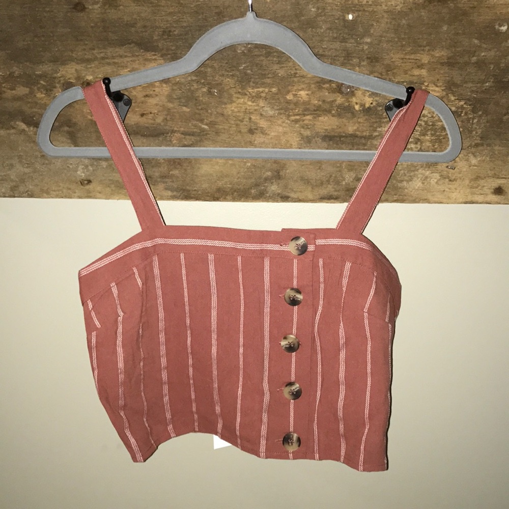 NWT crop top